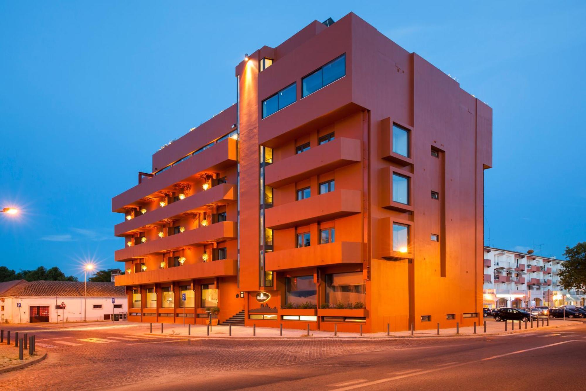 Vitoria Stone Hotel Evora Exterior photo